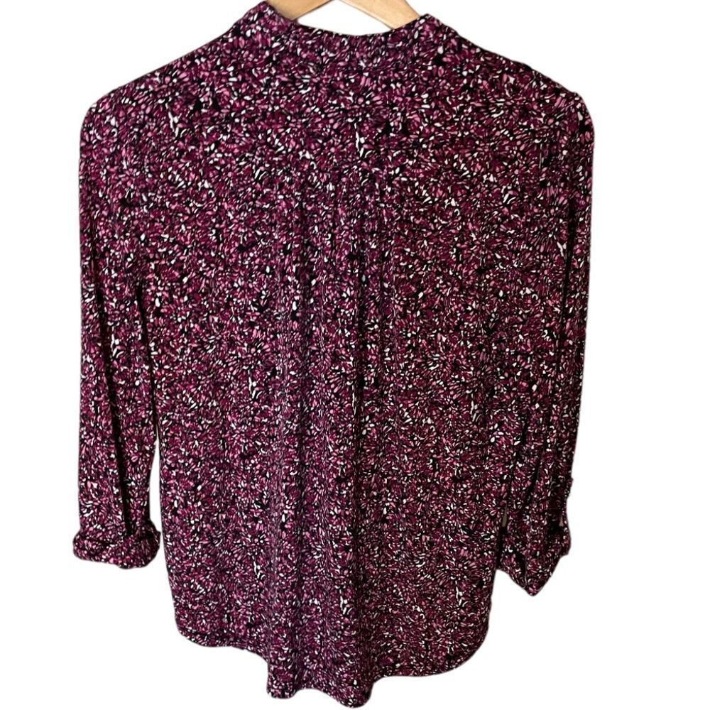 Pretty Top - Size Medium - Picture 2 of 5